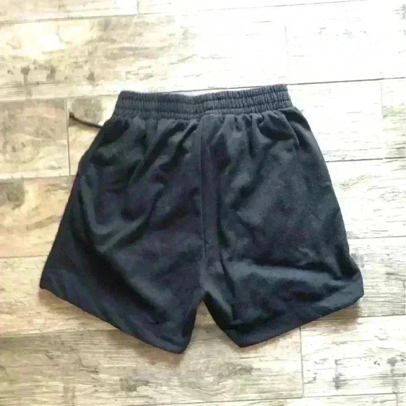 Marci black shorts dragon graphic large - Picture 3 of 9